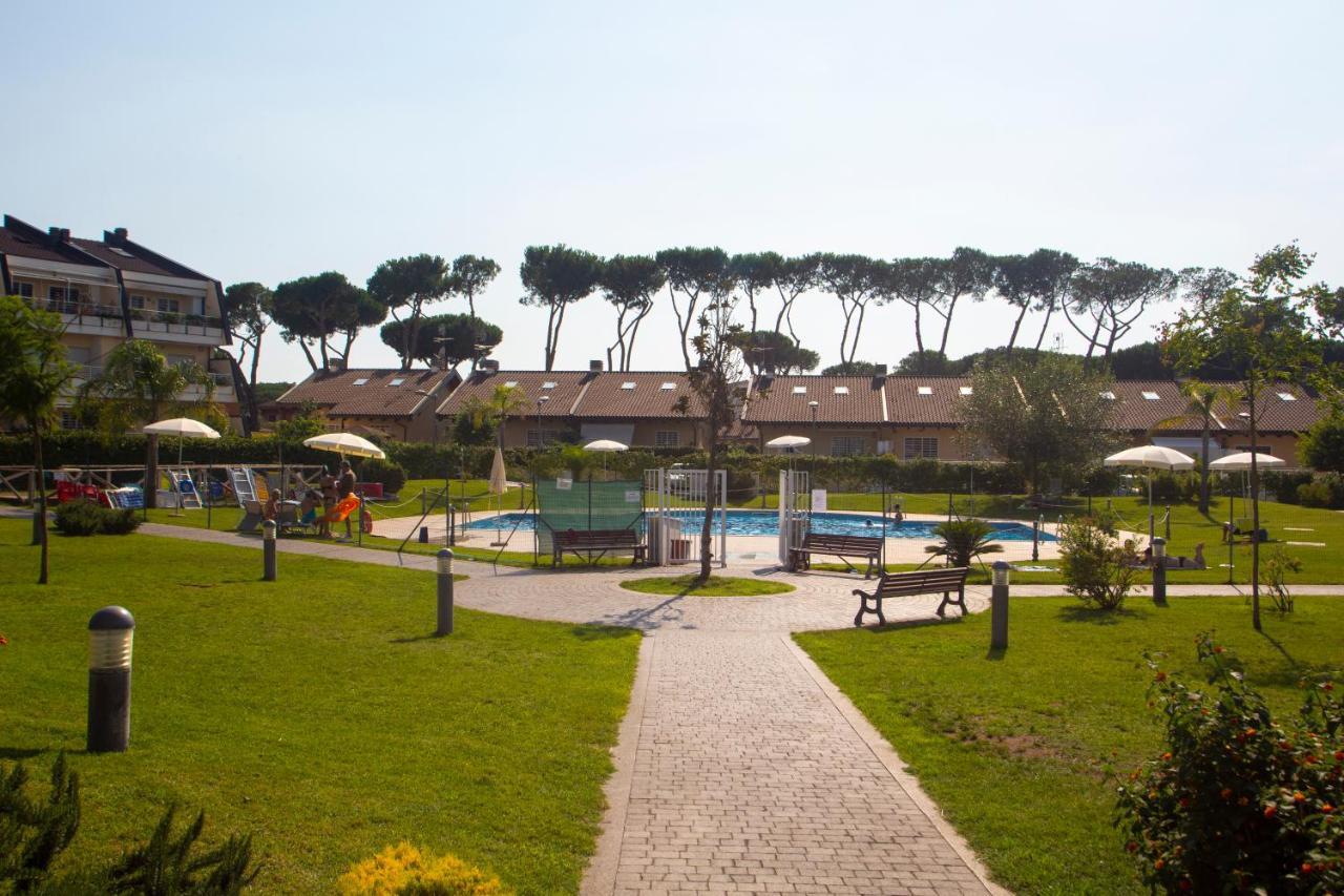Alloggio Parco Di Plinio Apartment Infernetto ภายนอก รูปภาพ
