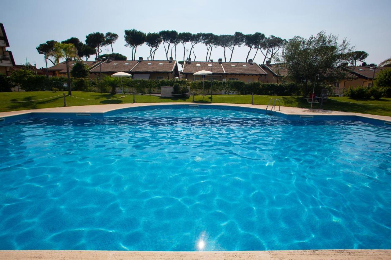 Alloggio Parco Di Plinio Apartment Infernetto ภายนอก รูปภาพ